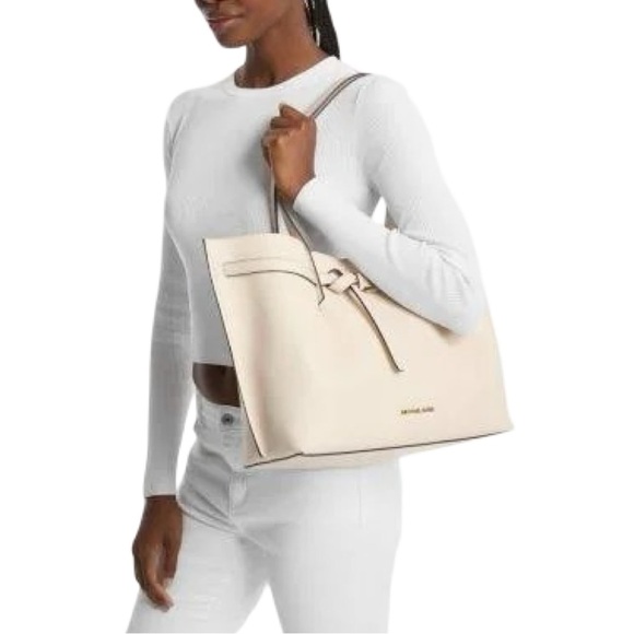 NWT Michael Kors Light Cream Emilia Tote & Jet Set Travel Phone Case - Picture 3 of 12